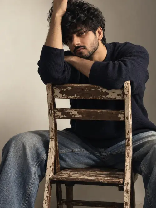 Minimalist Studio Chair Portrait AI Prompt | High-Fashion Editorial Photography — AI Photo Editing Prompt on Faymas