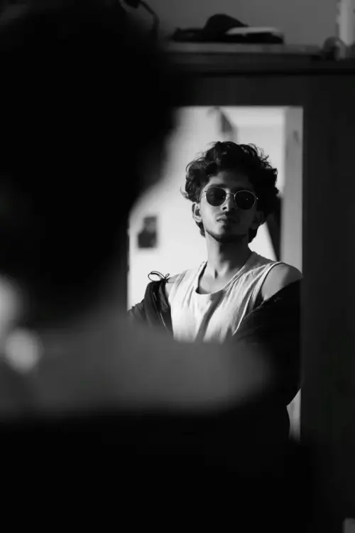 Black & White Aesthetic Portrait 🖤 | Moody Men's Fashion & Cinematic Photography — AI Photo Editing Prompt on Faymas